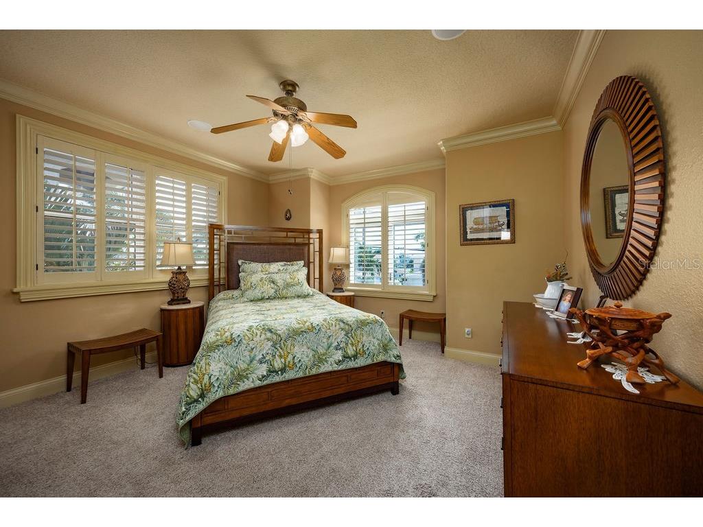 306 Harbor Drive Indian Rocks Beach FL 33785 - INTRACOASTAL WATERWAY TO GULF TB8407156 image32