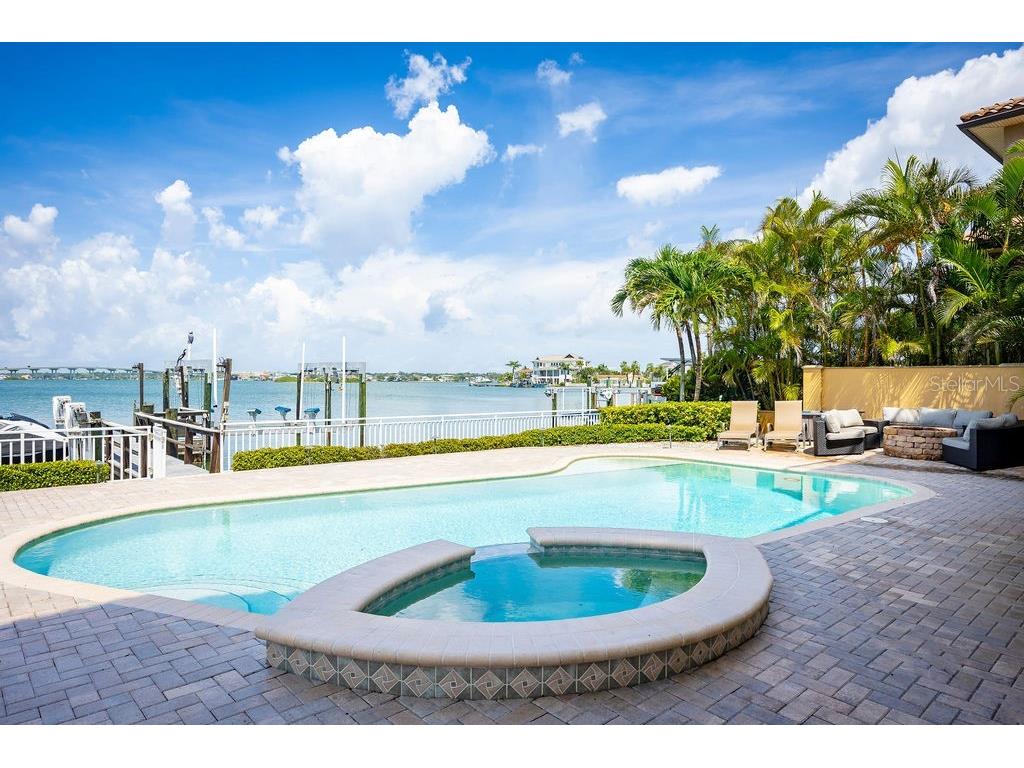 306 Harbor Drive Indian Rocks Beach FL 33785 - INTRACOASTAL WATERWAY TO GULF TB8407156 image40