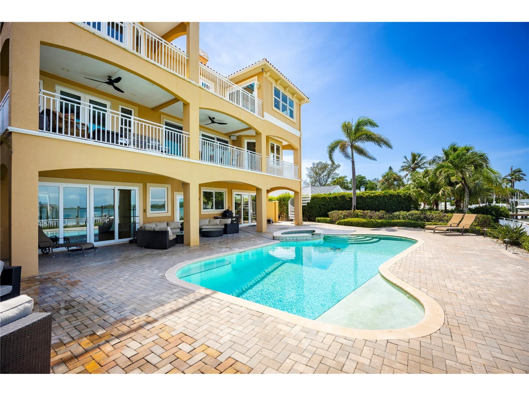 306 Harbor Drive Indian Rocks Beach FL 33785 - INTRACOASTAL AND GULF TB8467679 image23