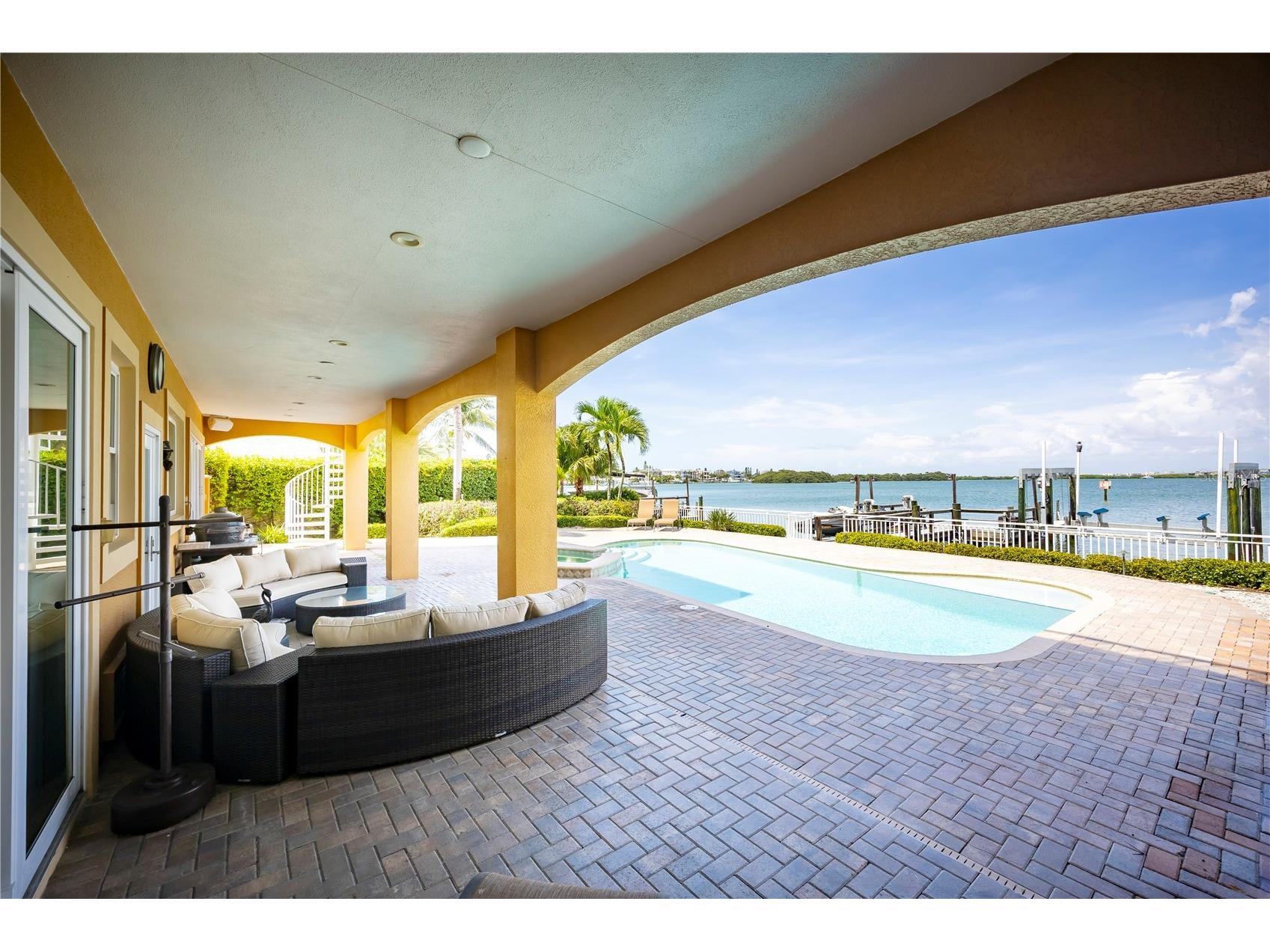 306 Harbor Drive Indian Rocks Beach FL 33785 - INTRACOASTAL AND GULF TB8467679 image37