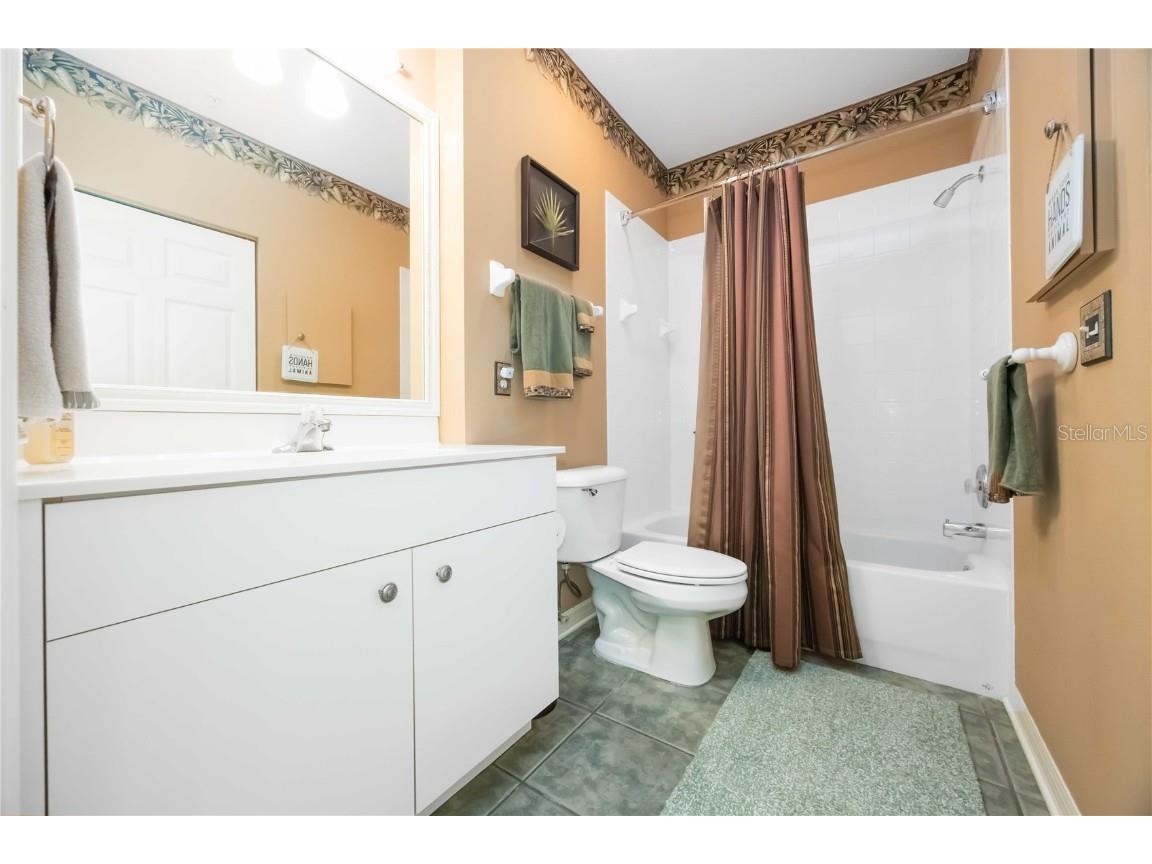 306 Lynbrook Circle #201 Venice FL 34292 A4674185 image22