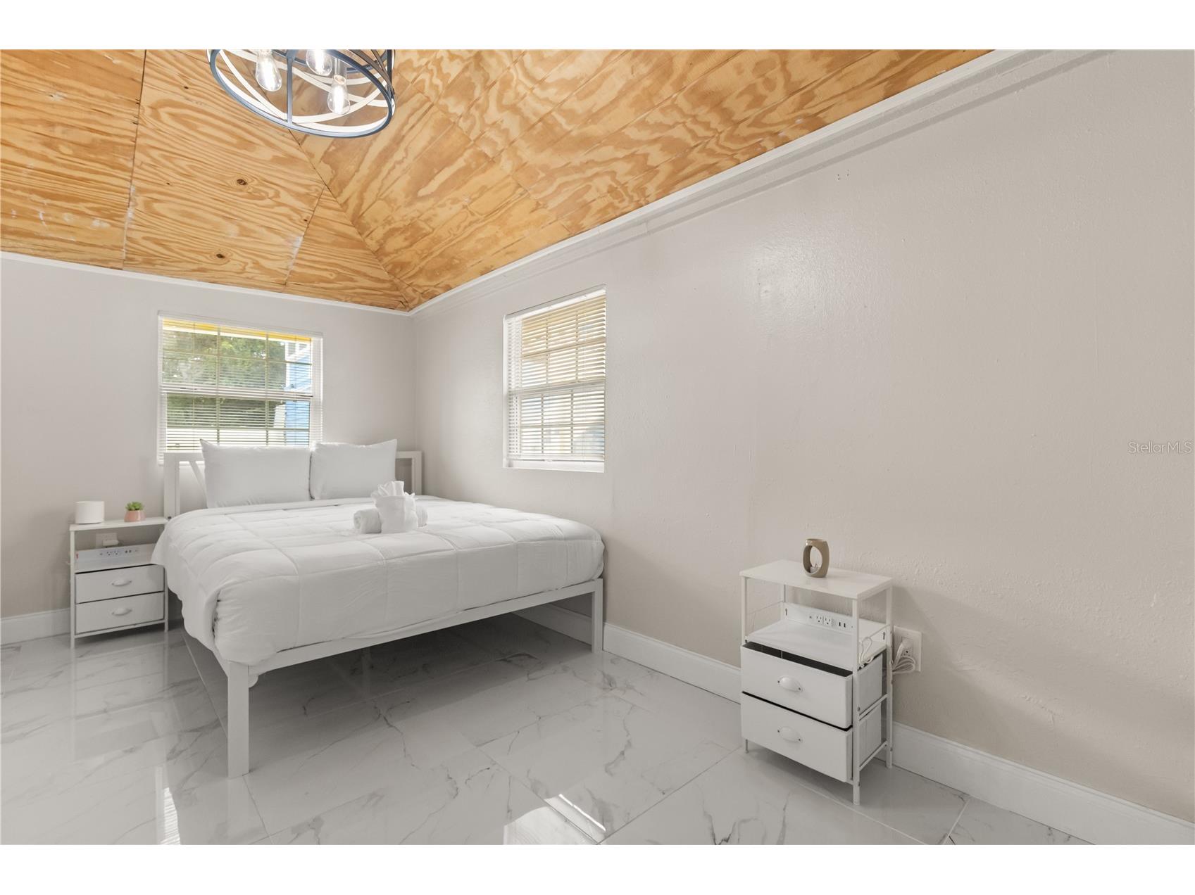 306 Marshall Street Clearwater FL 33755 TB8493151 image11
