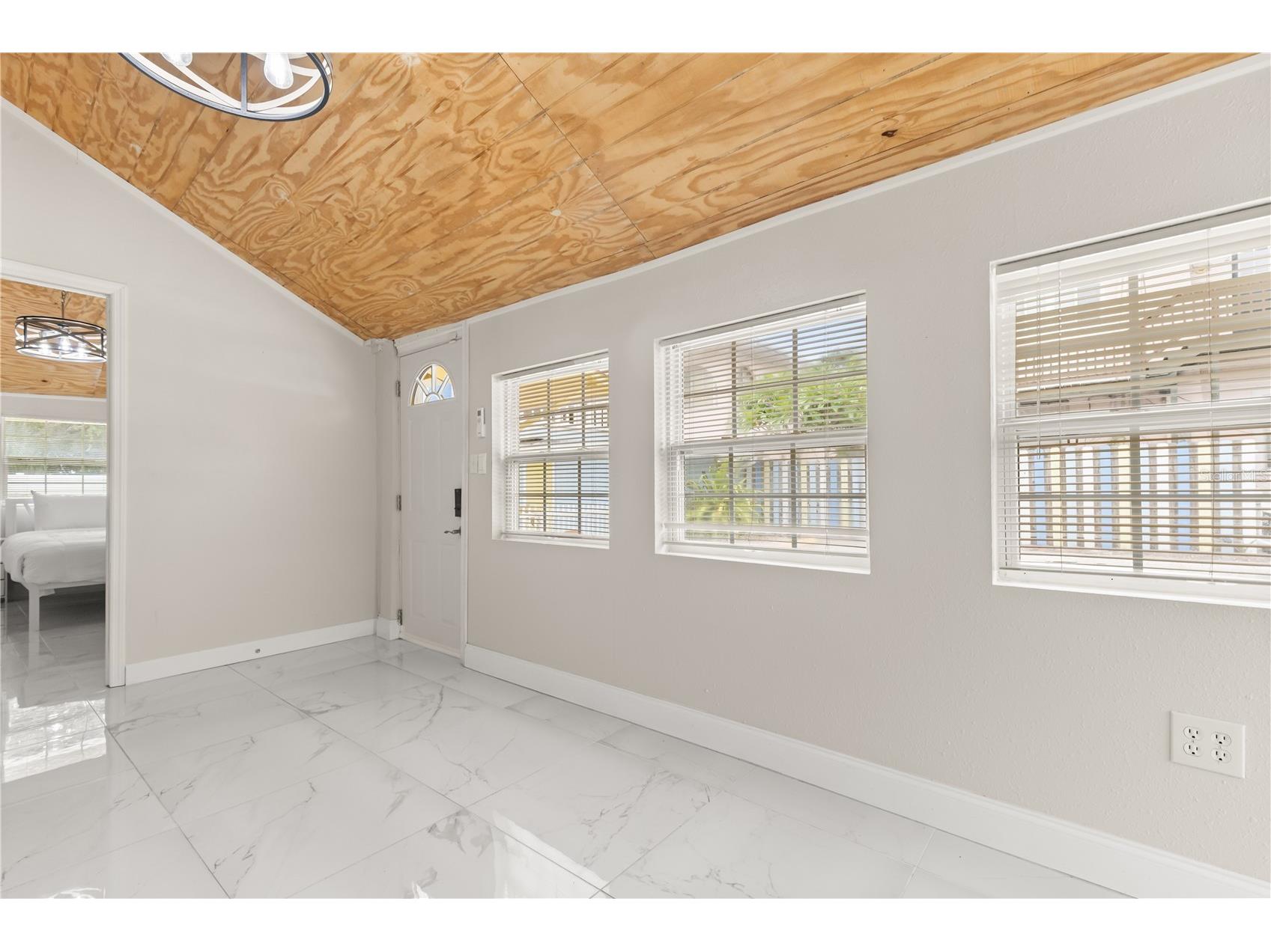 306 Marshall Street Clearwater FL 33755 TB8493151 image13