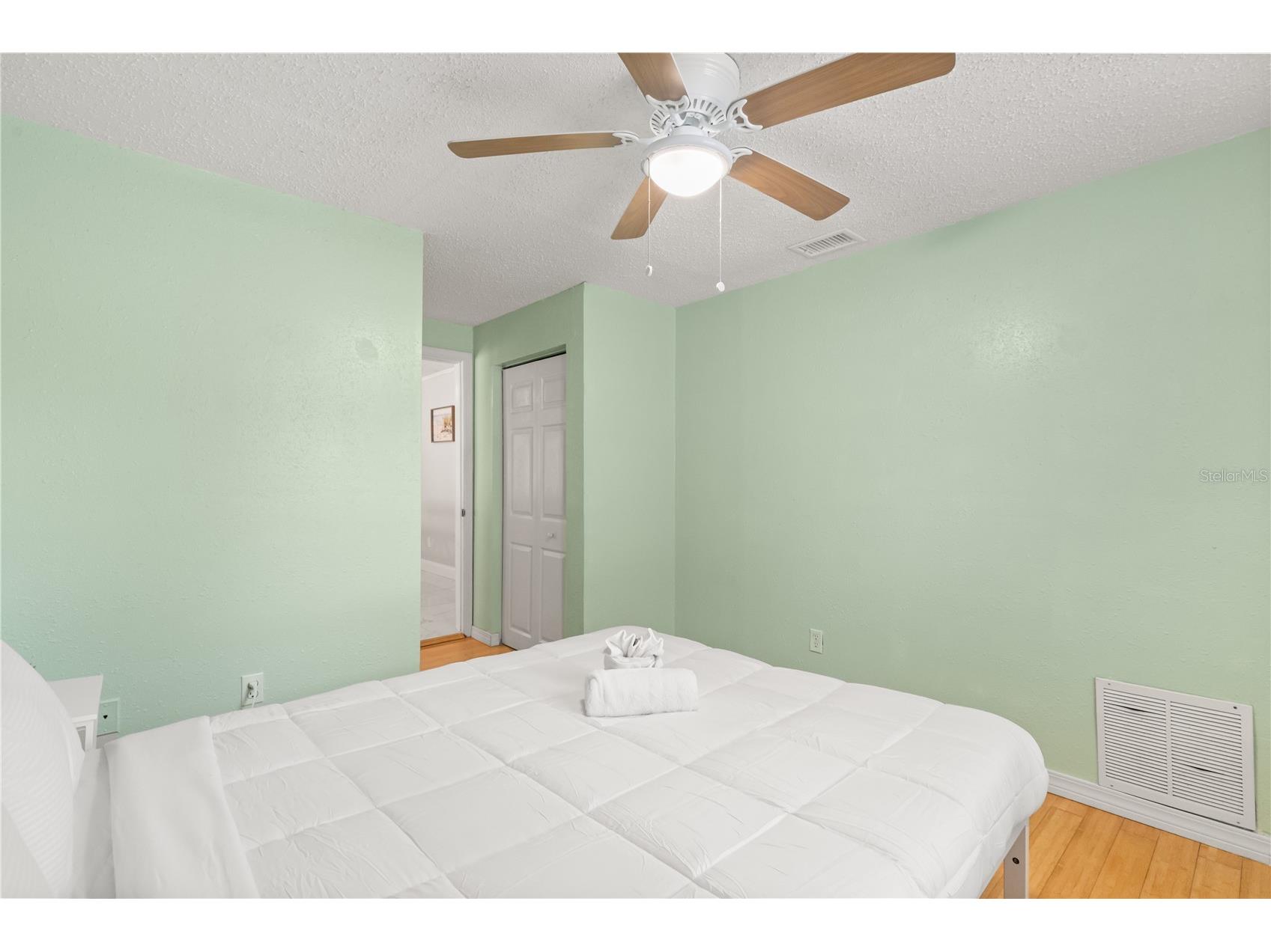 306 Marshall Street Clearwater FL 33755 TB8493151 image16