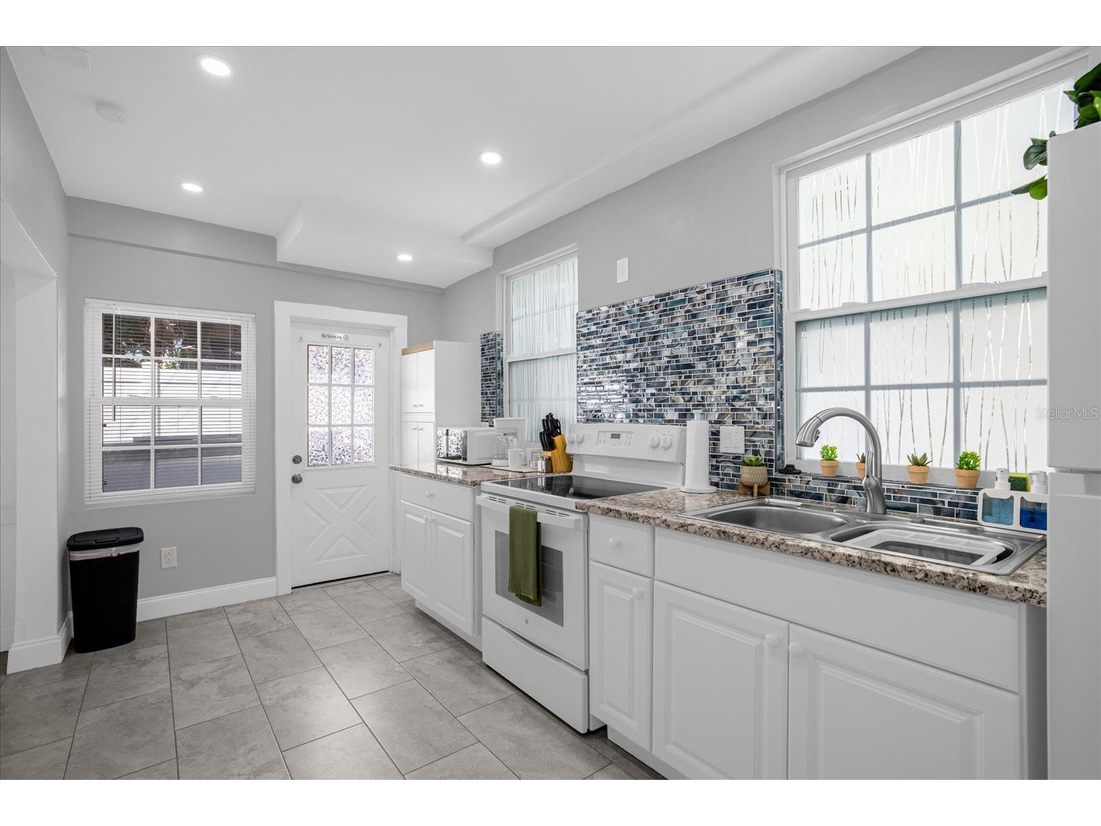 306 Marshall Street Clearwater FL 33755 TB8493151 image27
