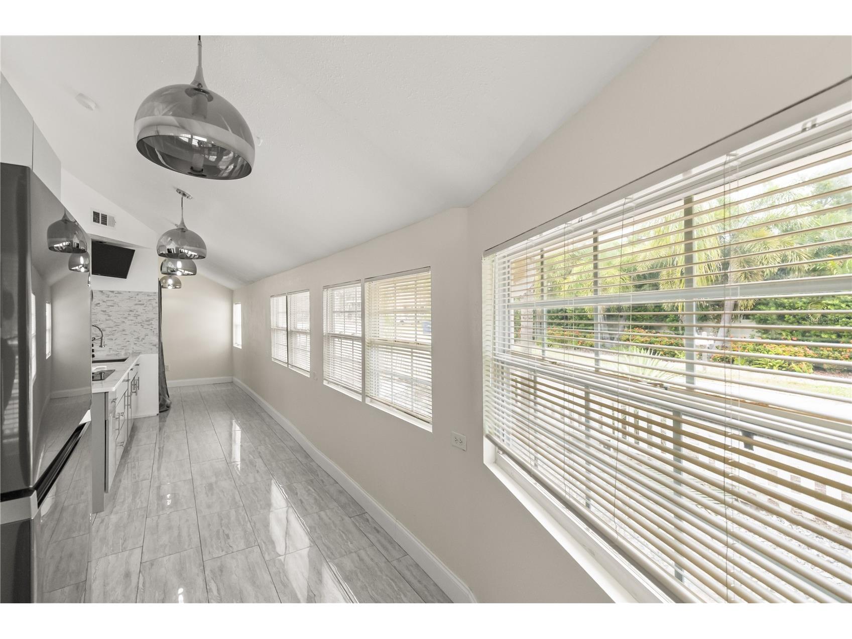 306 Marshall Street Clearwater FL 33755 TB8493151 image8