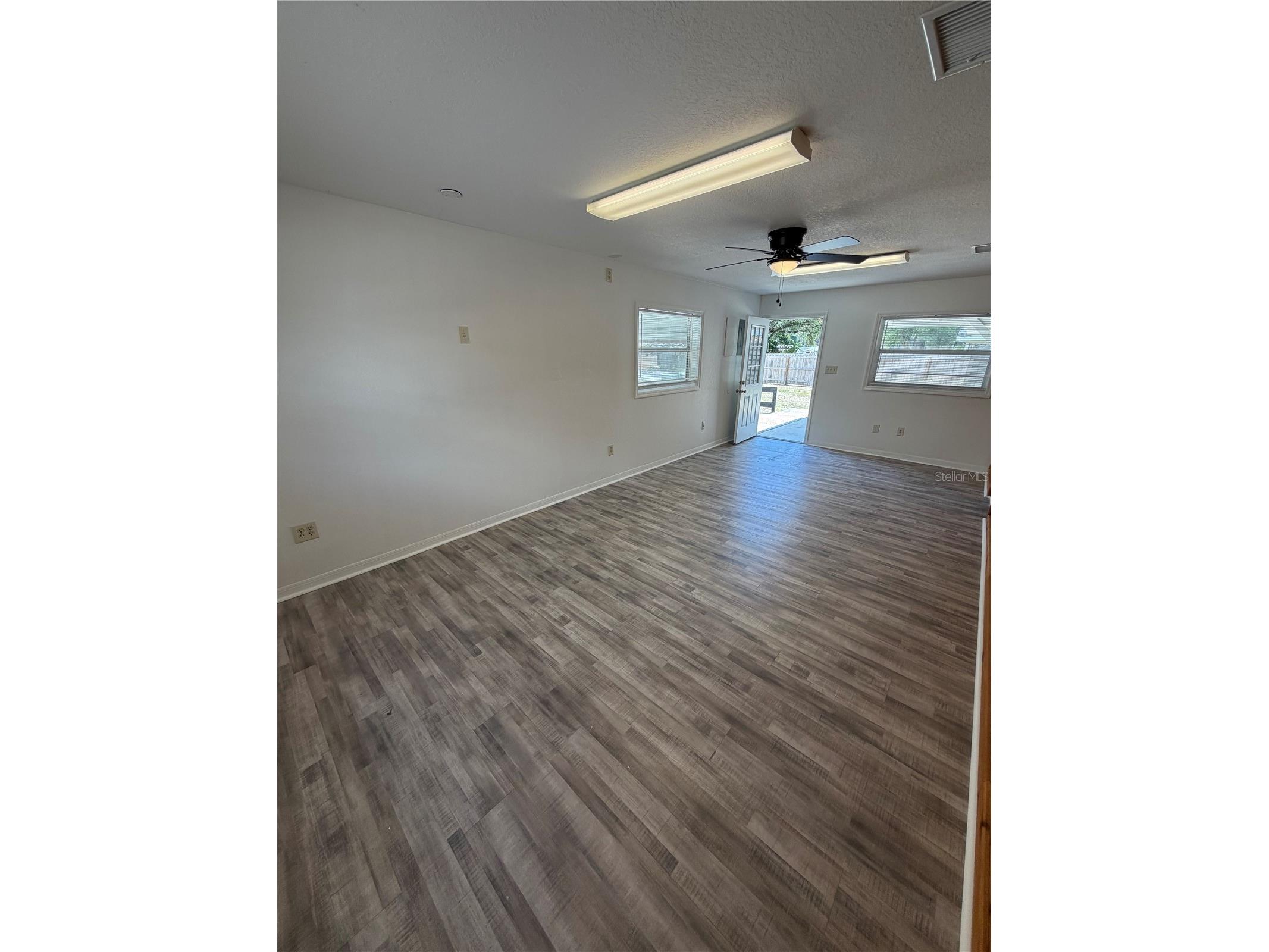 306 N Iona Avenue Fruitland Park FL 34731 G5109491 image5