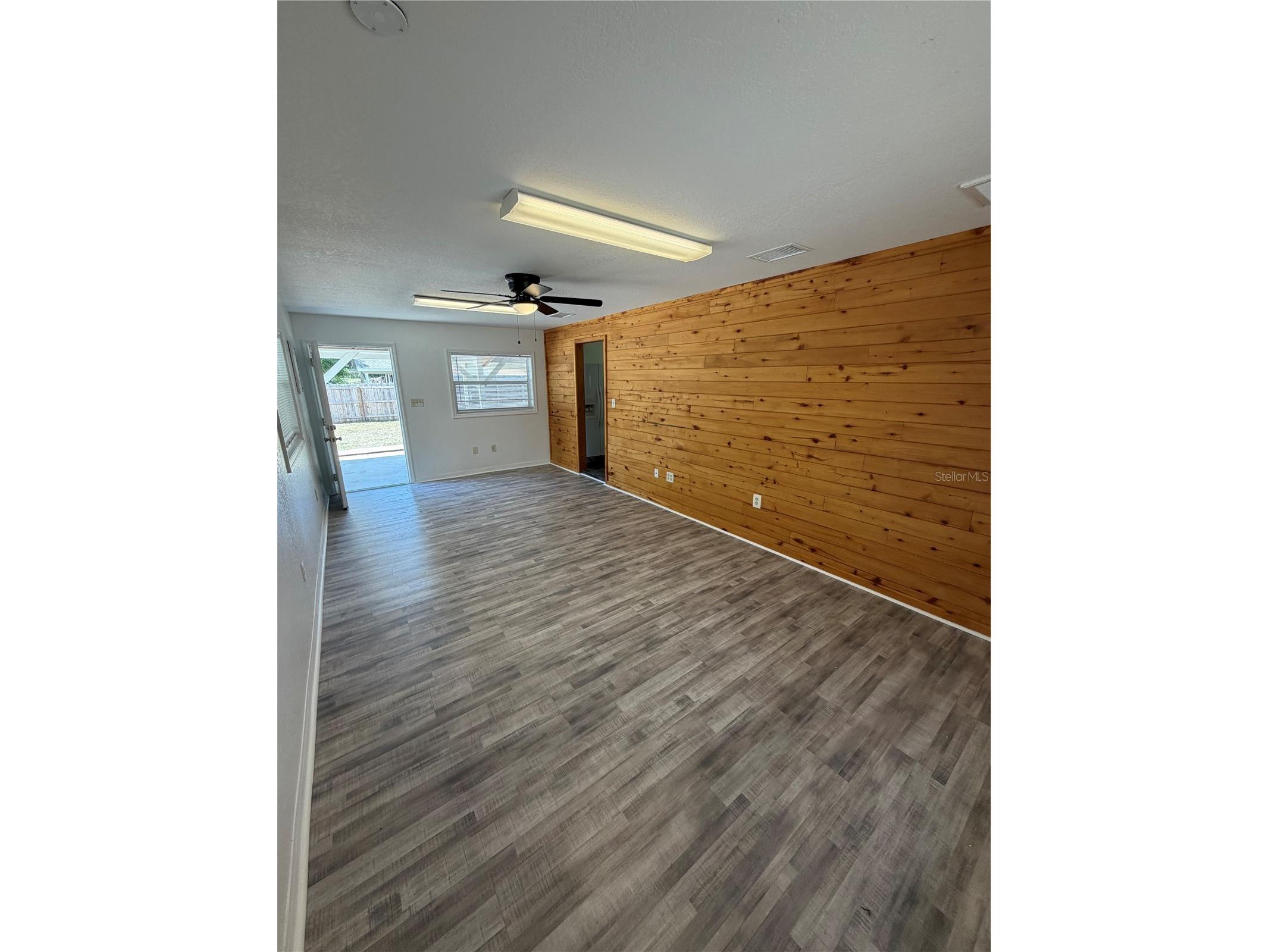 306 N Iona Avenue Fruitland Park FL 34731 G5109491 image6