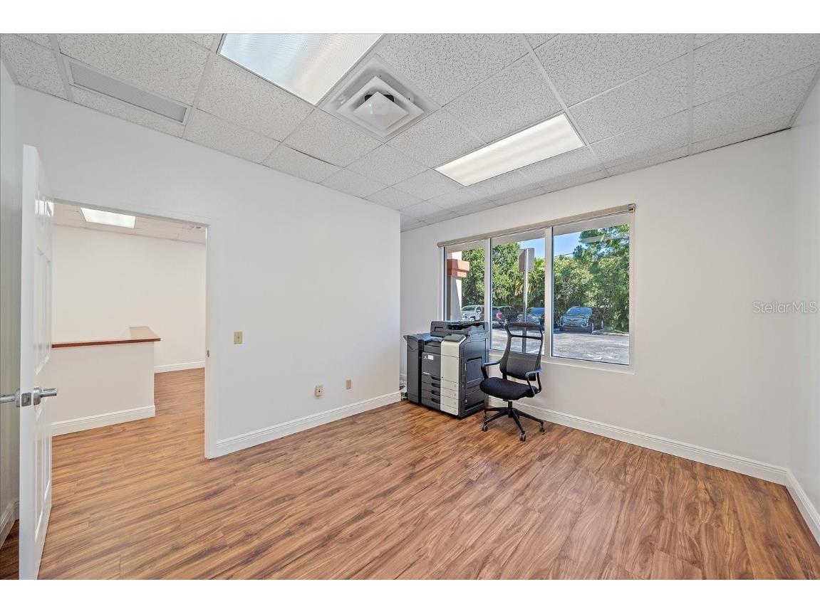 306 N Rhodes Avenue #111 Sarasota FL 34237 A4672444 image10