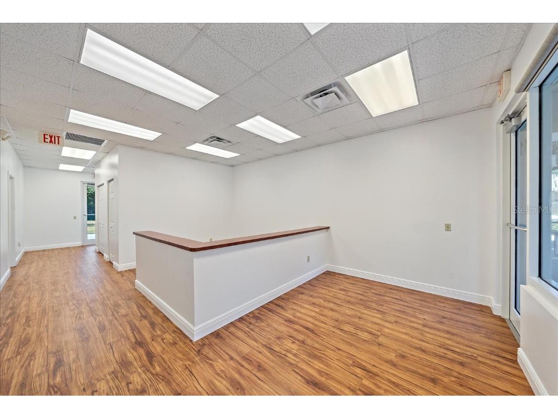 306 N Rhodes Avenue #111 Sarasota FL 34237 A4672444 image5