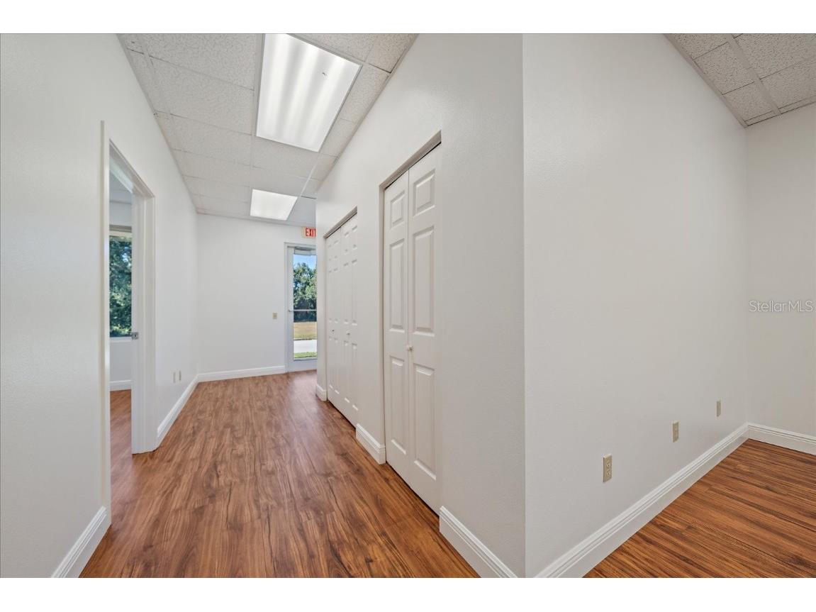 306 N Rhodes Avenue #111 Sarasota FL 34237 A4672444 image9