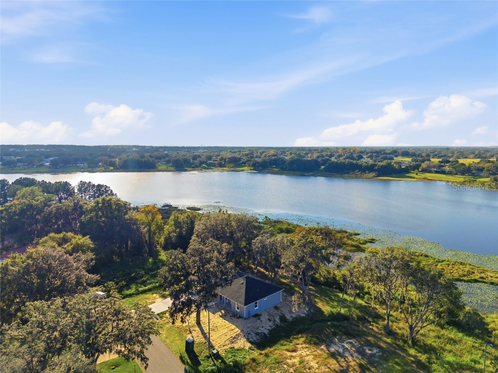 306 Oak Lane Ocala FL 34472 - LAKE JOY AND MAGIC OM712575 image3