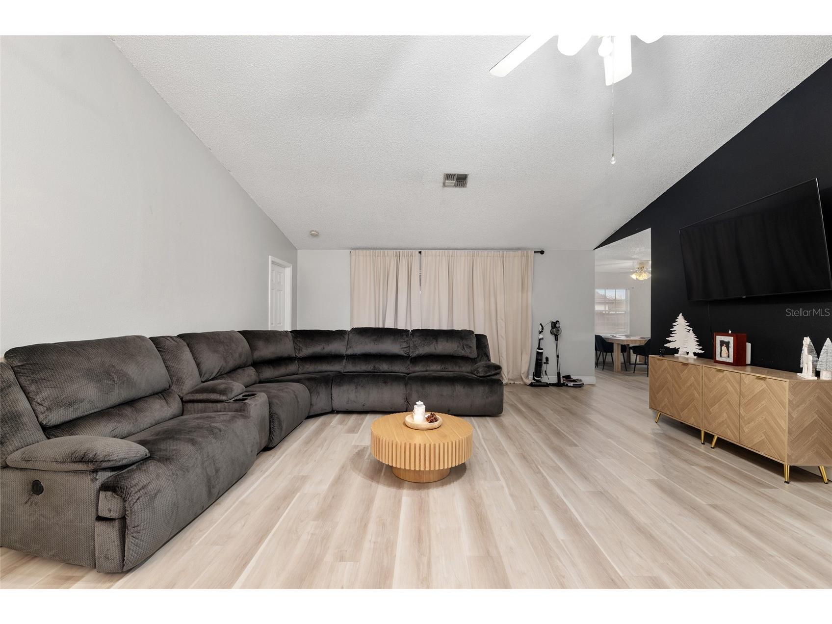 306 Oak Track Radial Ocala FL 34472 OM721150 image10