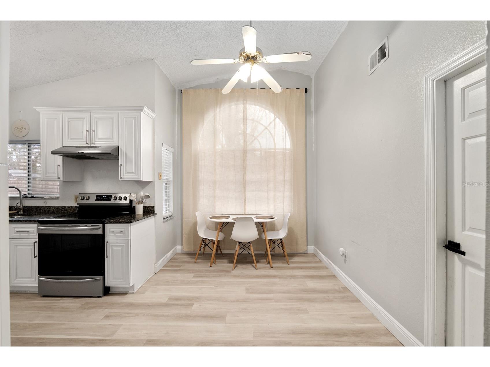 306 Oak Track Radial Ocala FL 34472 OM721150 image24