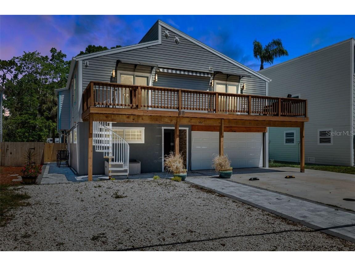 306 Ontario Avenue Crystal Beach FL 34681 T3518199 image1