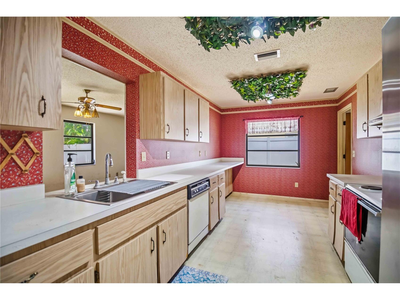 306 Palm Avenue Anna Maria FL 34216 A4693882 image17