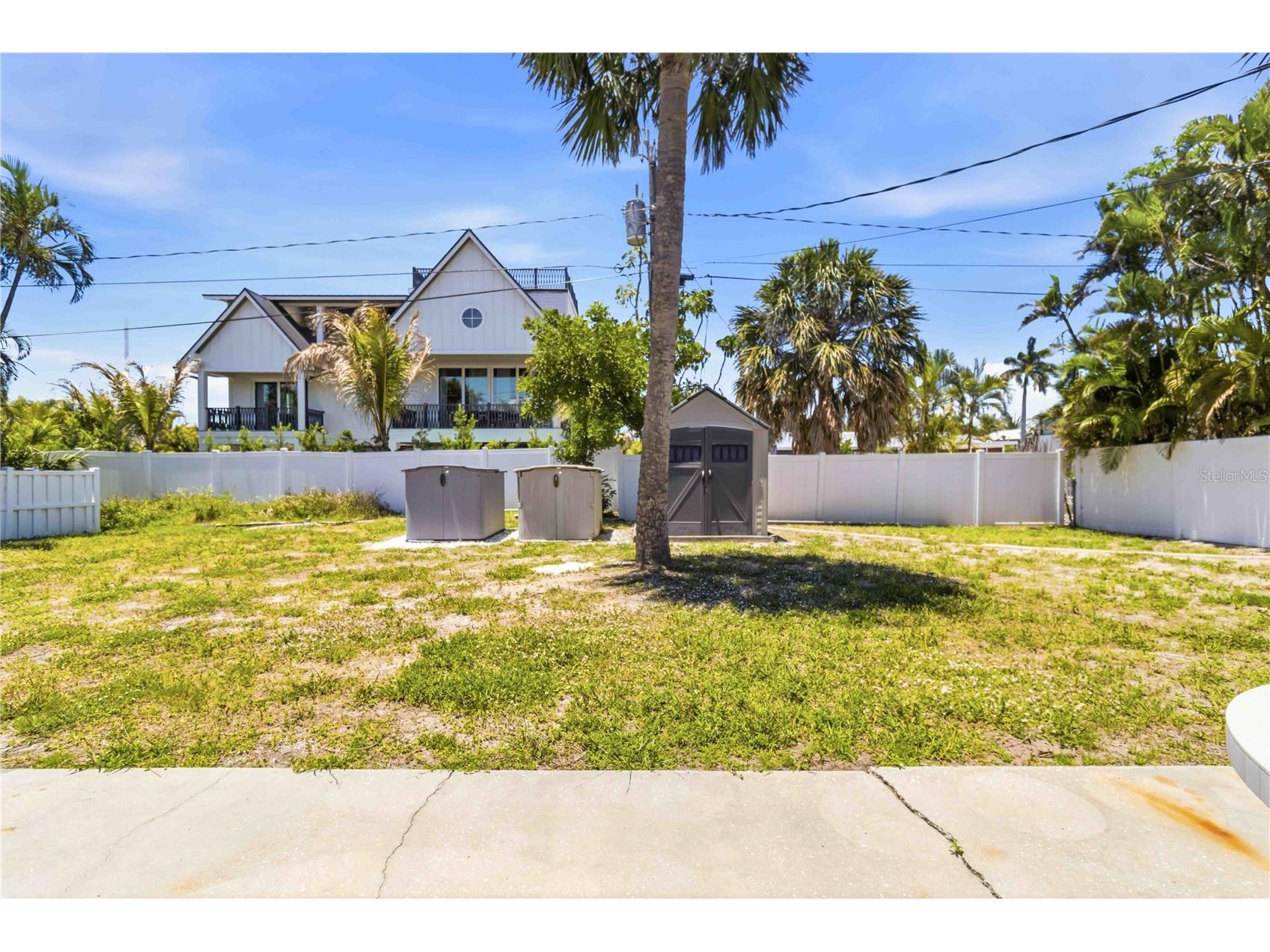 306 Palm Avenue Anna Maria FL 34216 A4693882 image2