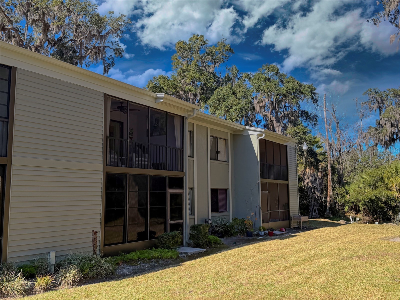 306 Palm Coast Parkway NE #203 Palm Coast FL 32137 FC316809 image1