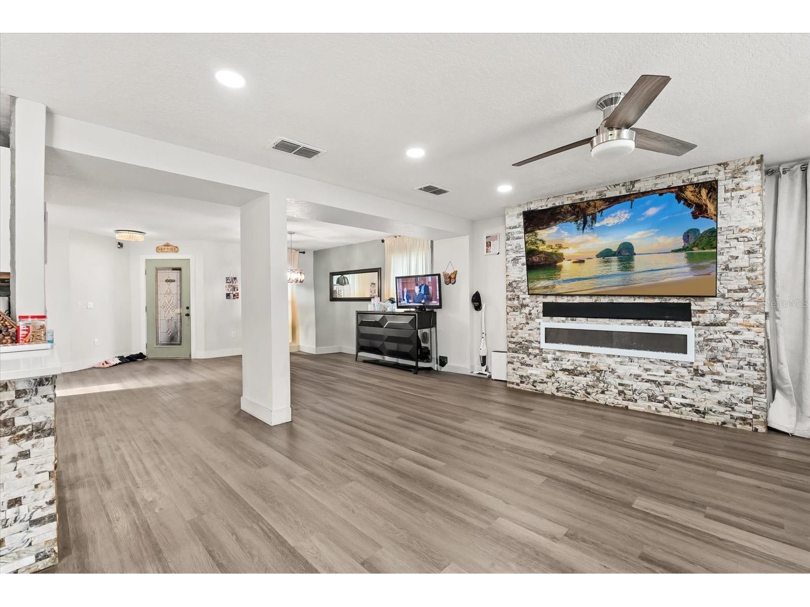 306 Rona Lane Davenport FL 33897 O6381045 image4