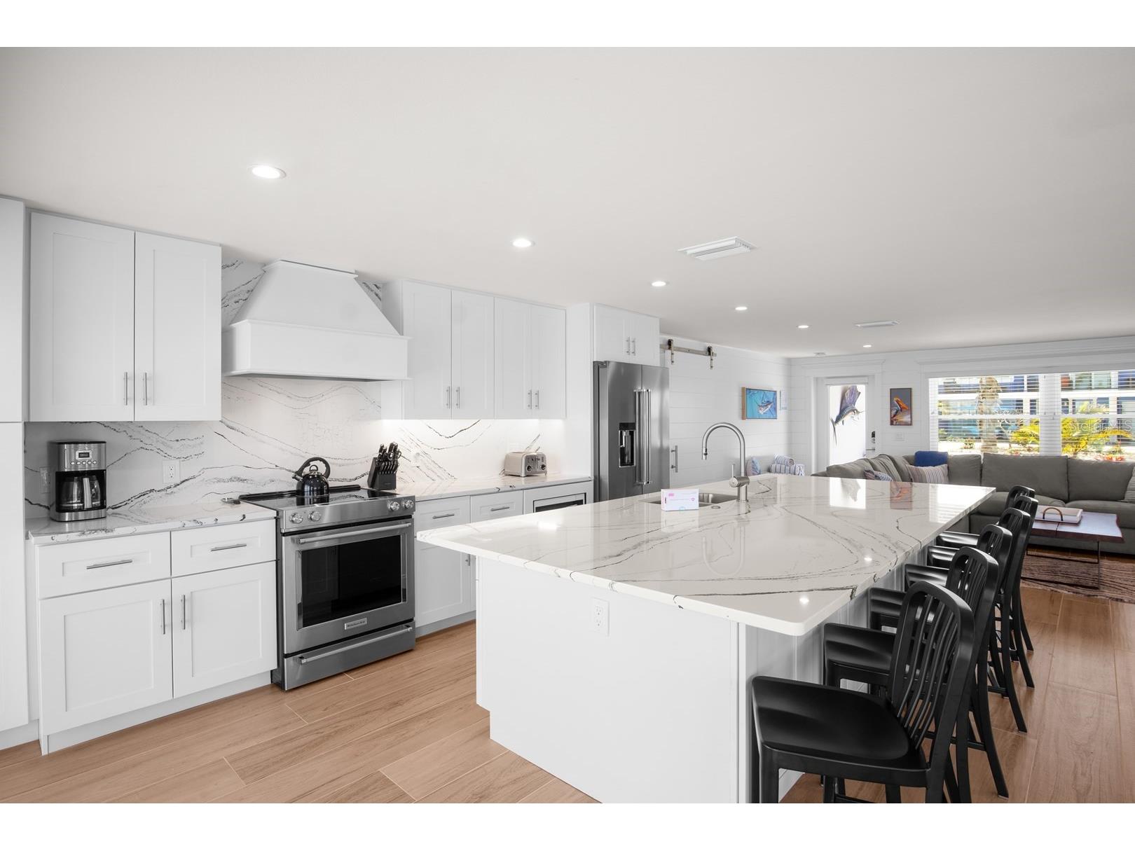 306 S Bay Boulevard Anna Maria FL 34216 A4684377 image17