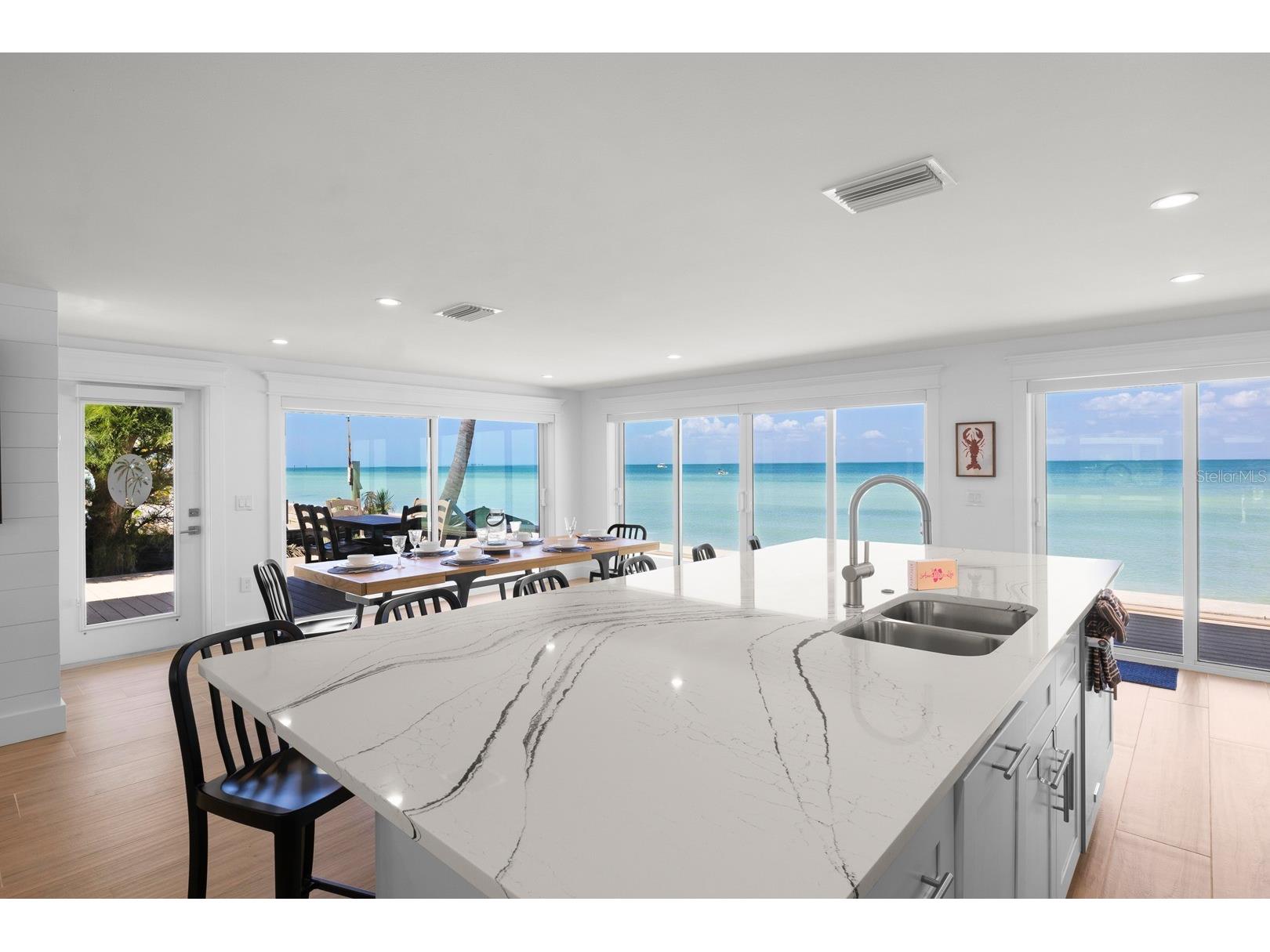 306 S Bay Boulevard Anna Maria FL 34216 A4684377 image21