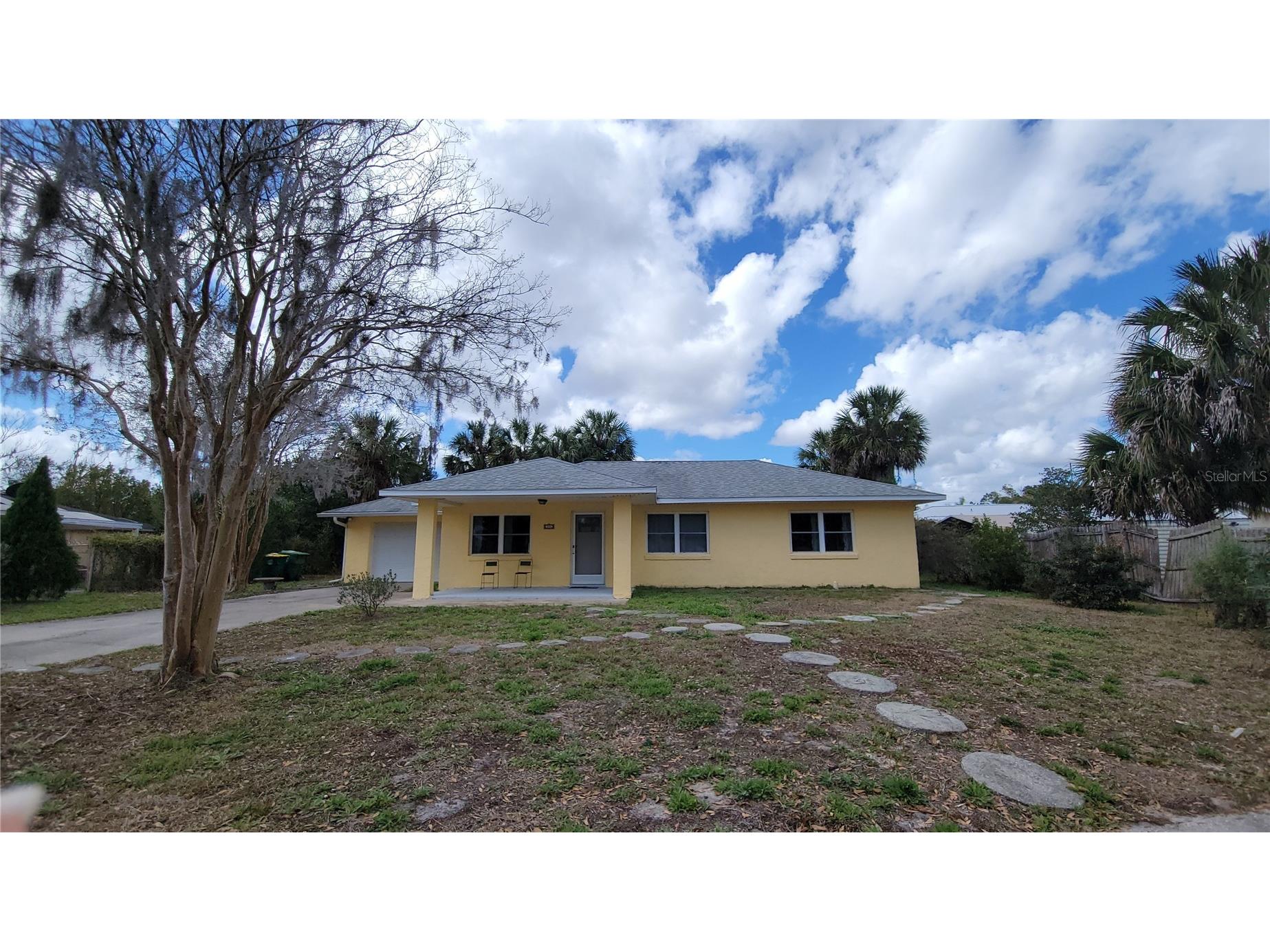 306 S Kingsbury Boulevard Deland FL 32720 V4947718 image1
