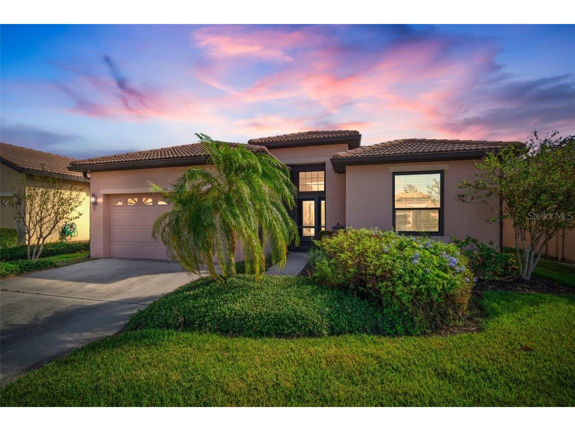 306 Silver Falls Drive Apollo Beach FL 33572 TB8318738 image1