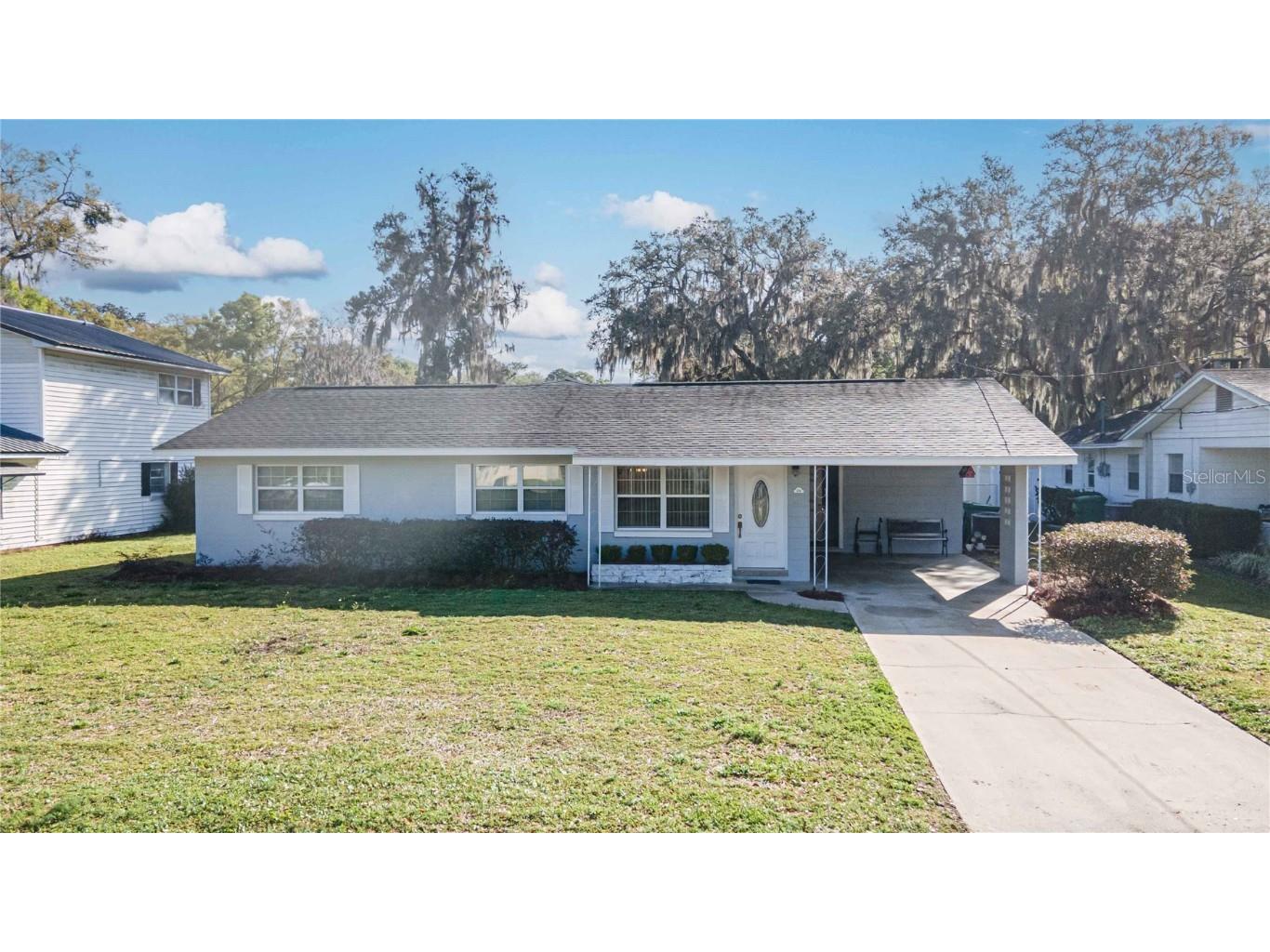 306 Stewart Street Wildwood FL 34785 G5079569 image1