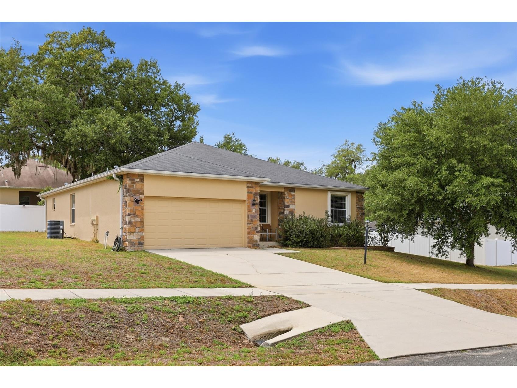 306 Stonepoint Lane Lady Lake FL 32159 G5111746 image11