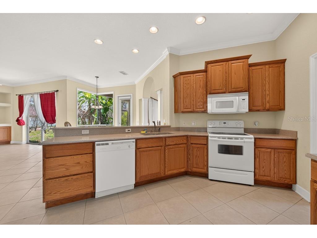 306 Terranova Boulevard Winter Haven FL 33884 TB8522219 image19