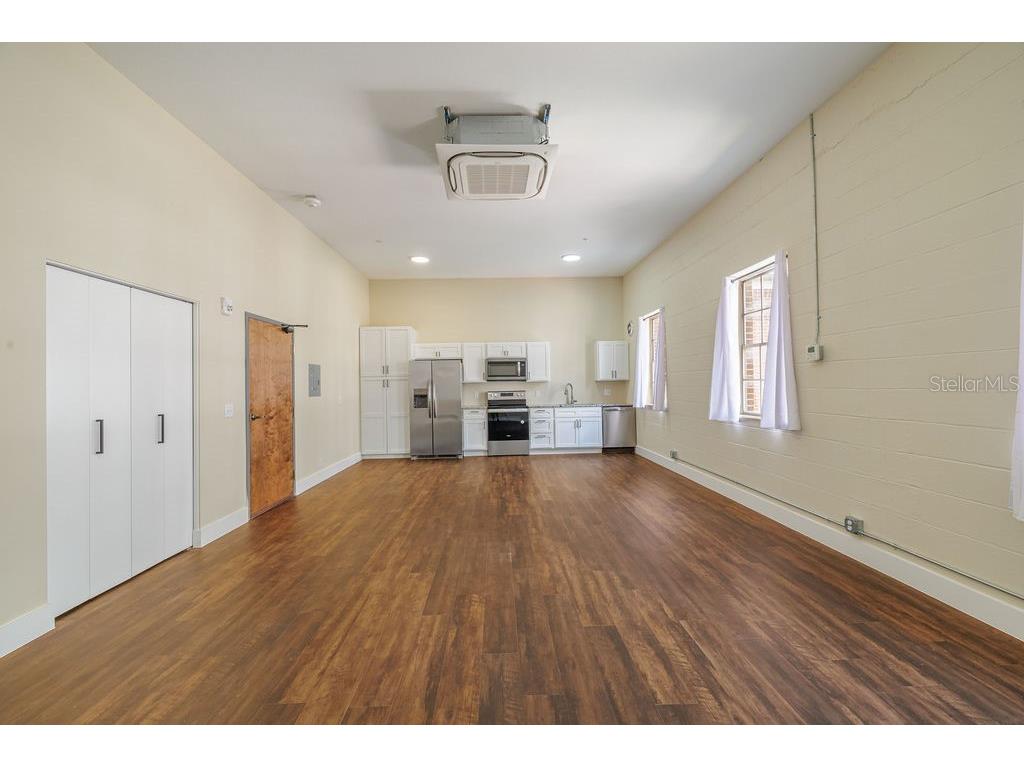 306 W Wisconsin Avenue #212 Deland FL 32720 V4948686 image5