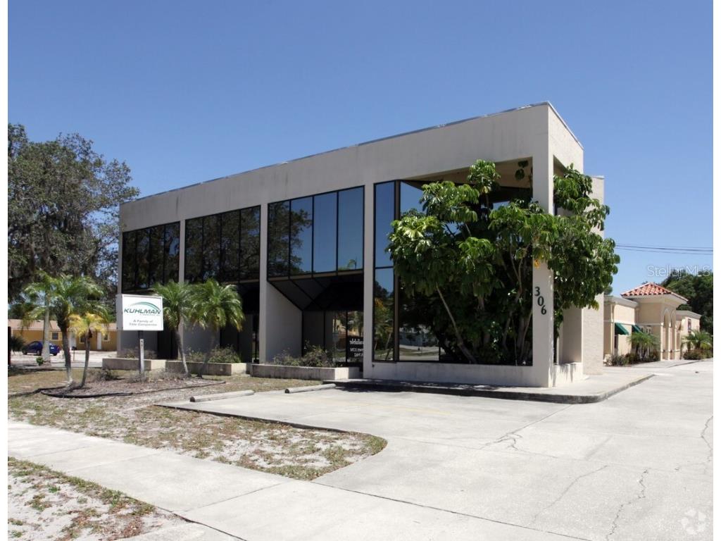 306 Whitfield Avenue Sarasota FL 34243 A4560135 image1