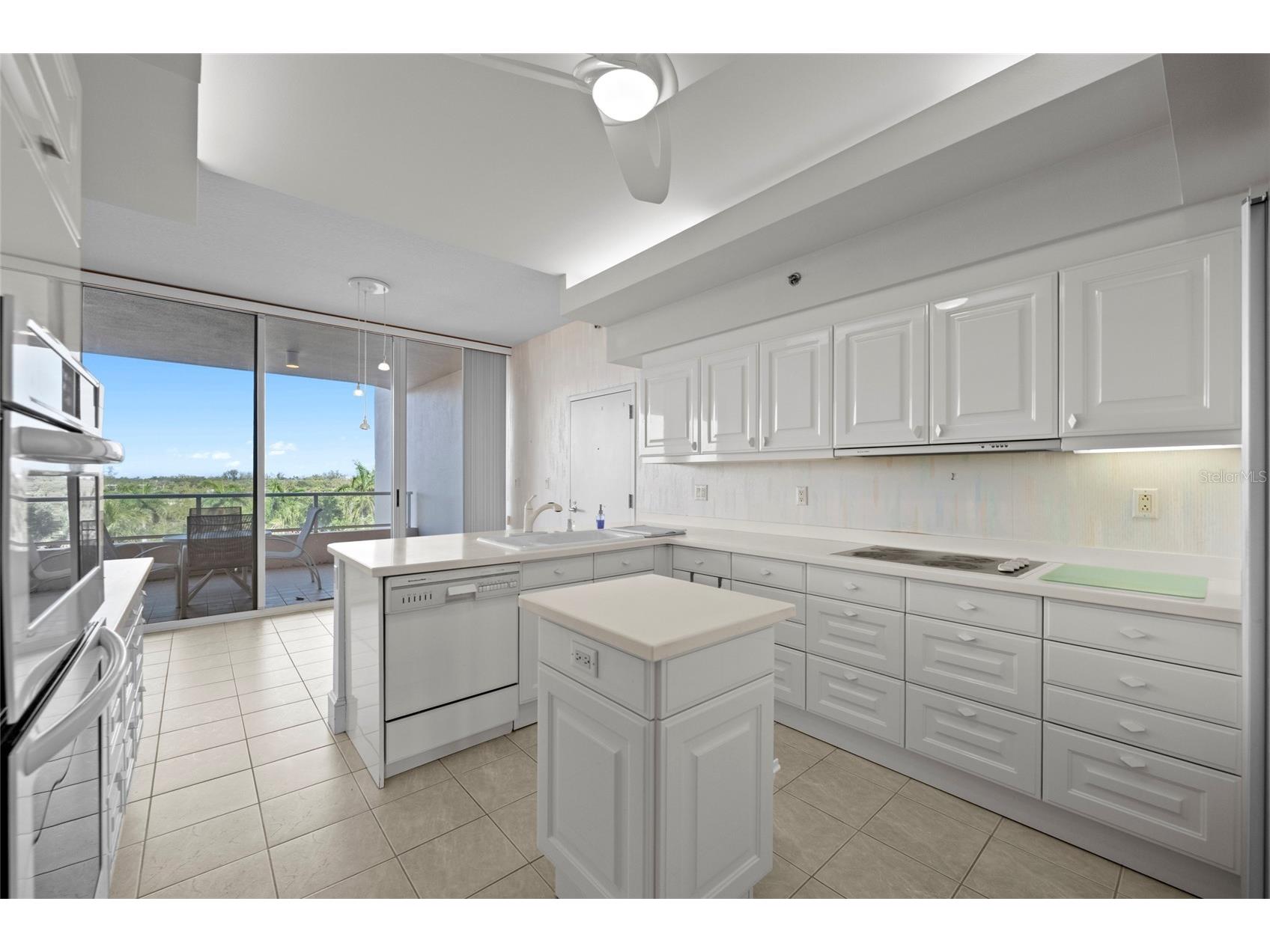 3060 Grand Bay Boulevard #133 Longboat Key FL 34228 A4699300 image22