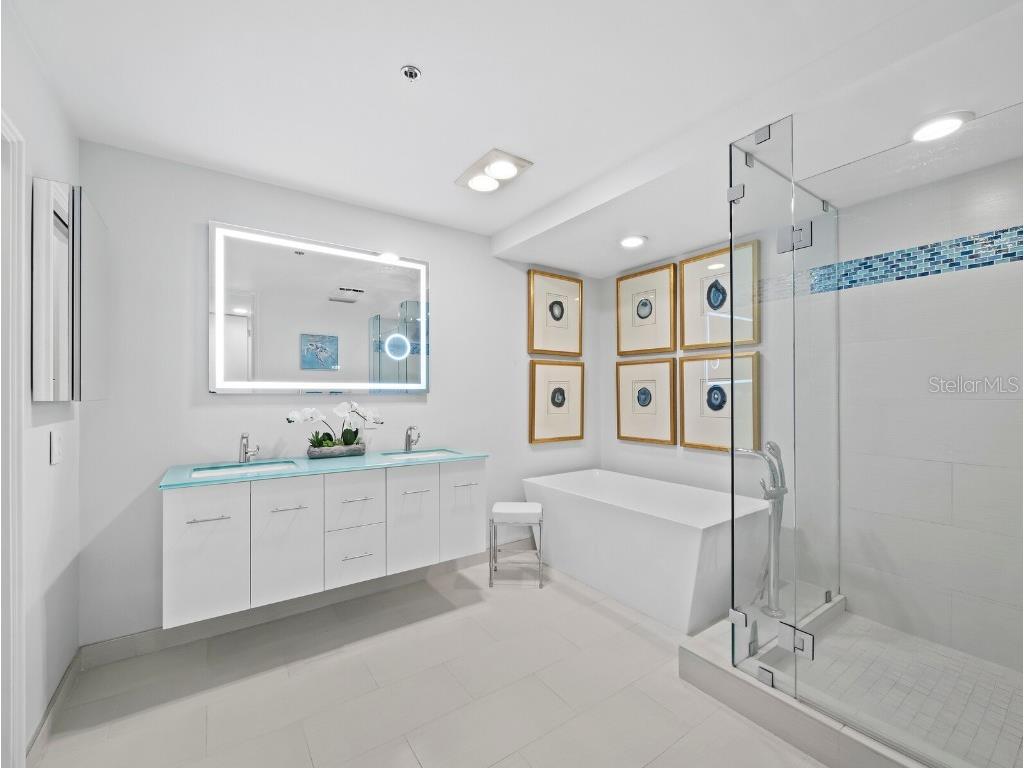 3060 Grand Bay Boulevard #154 Longboat Key FL 34228 - SARASOTA BAY A4667468 image31