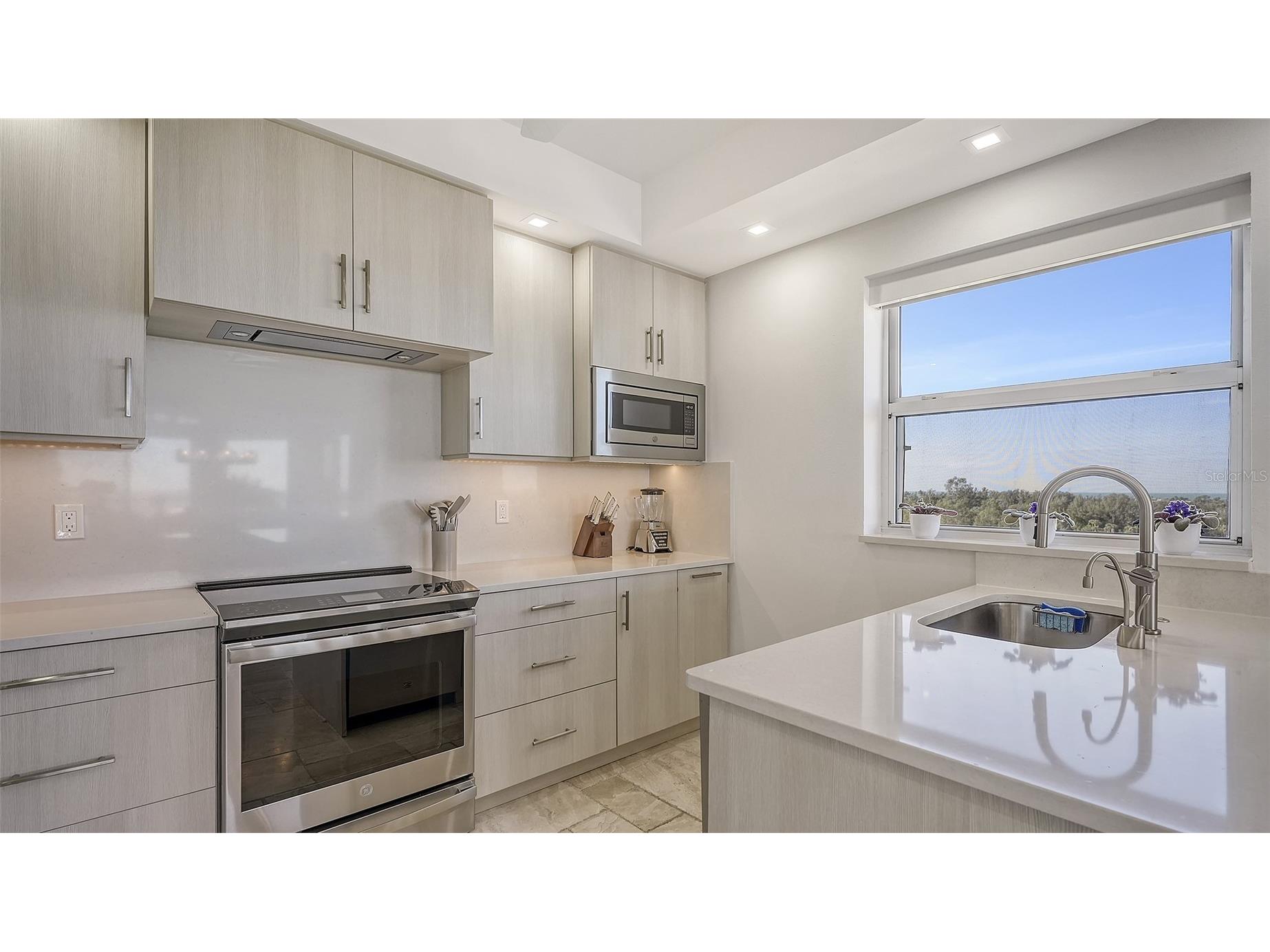 3060 Grand Bay Boulevard #172 Longboat Key FL 34228 - SARASOTA BAY A4690978 image11