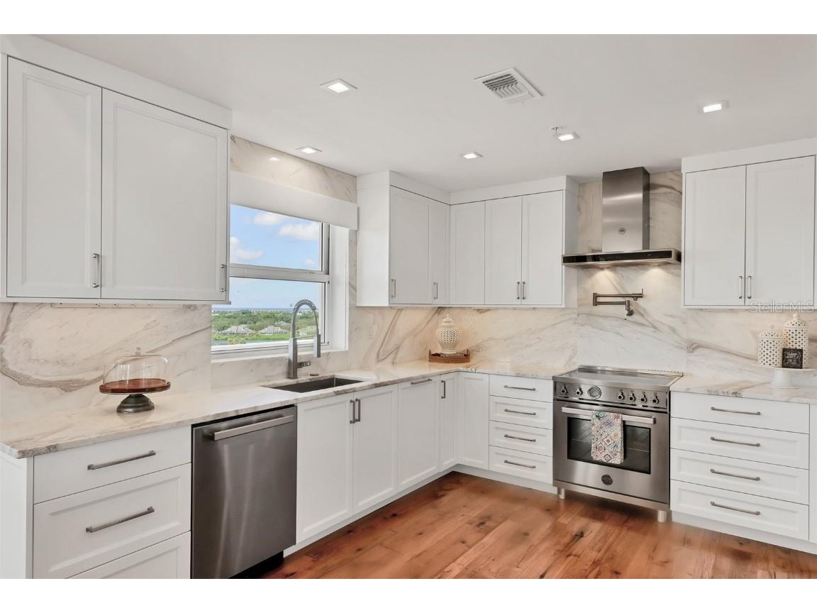 3060 Grand Bay Boulevard #175 Longboat Key FL 34228 - SARASOTA BAY A4667059 image13