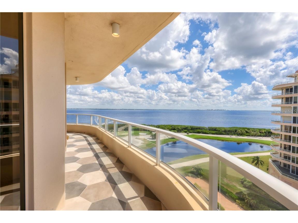 3060 Grand Bay Boulevard #175 Longboat Key FL 34228 - SARASOTA BAY A4667059 image2
