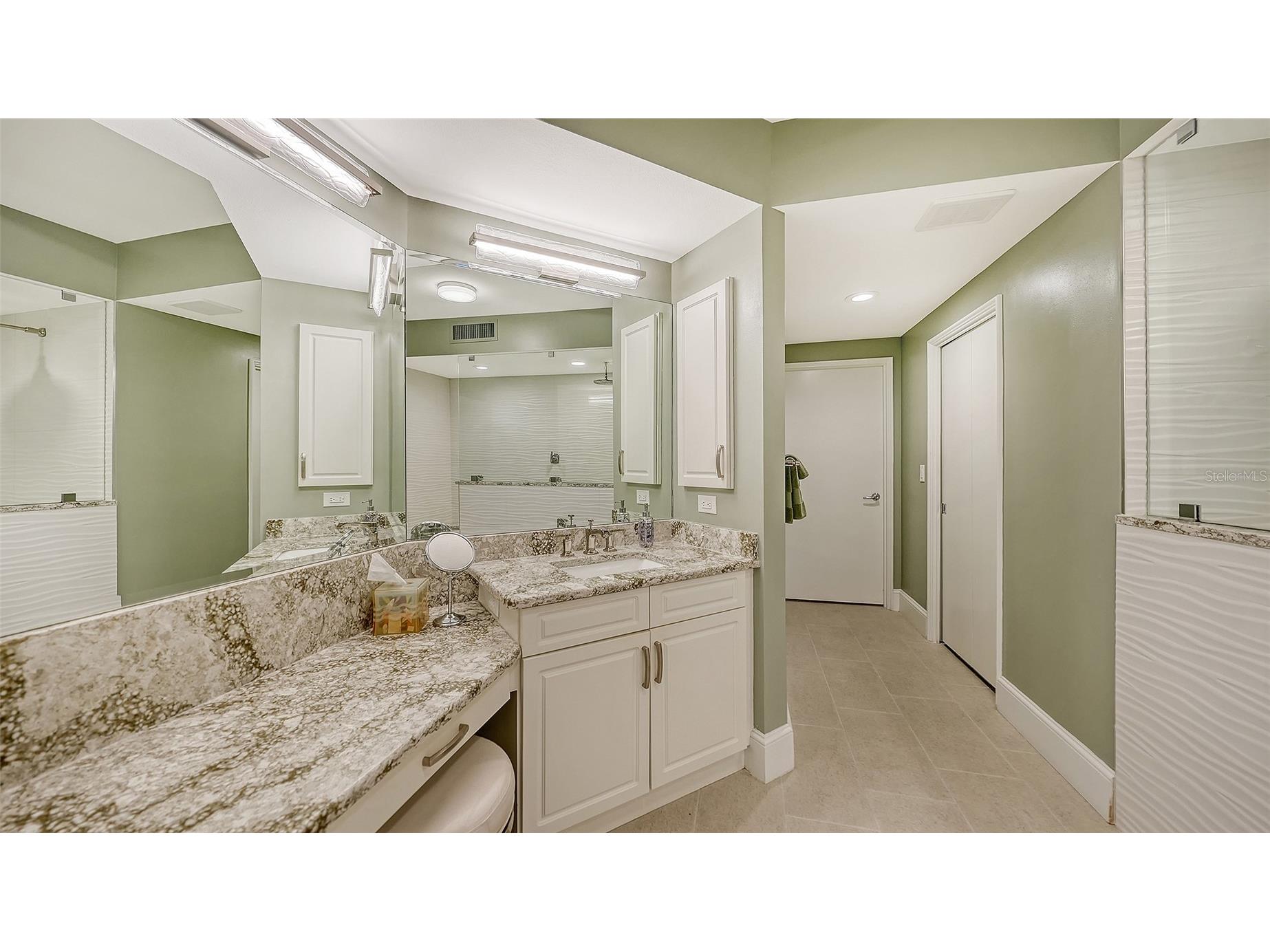 3060 Grand Bay Boulevard #195 Longboat Key FL 34228 A4677880 image20