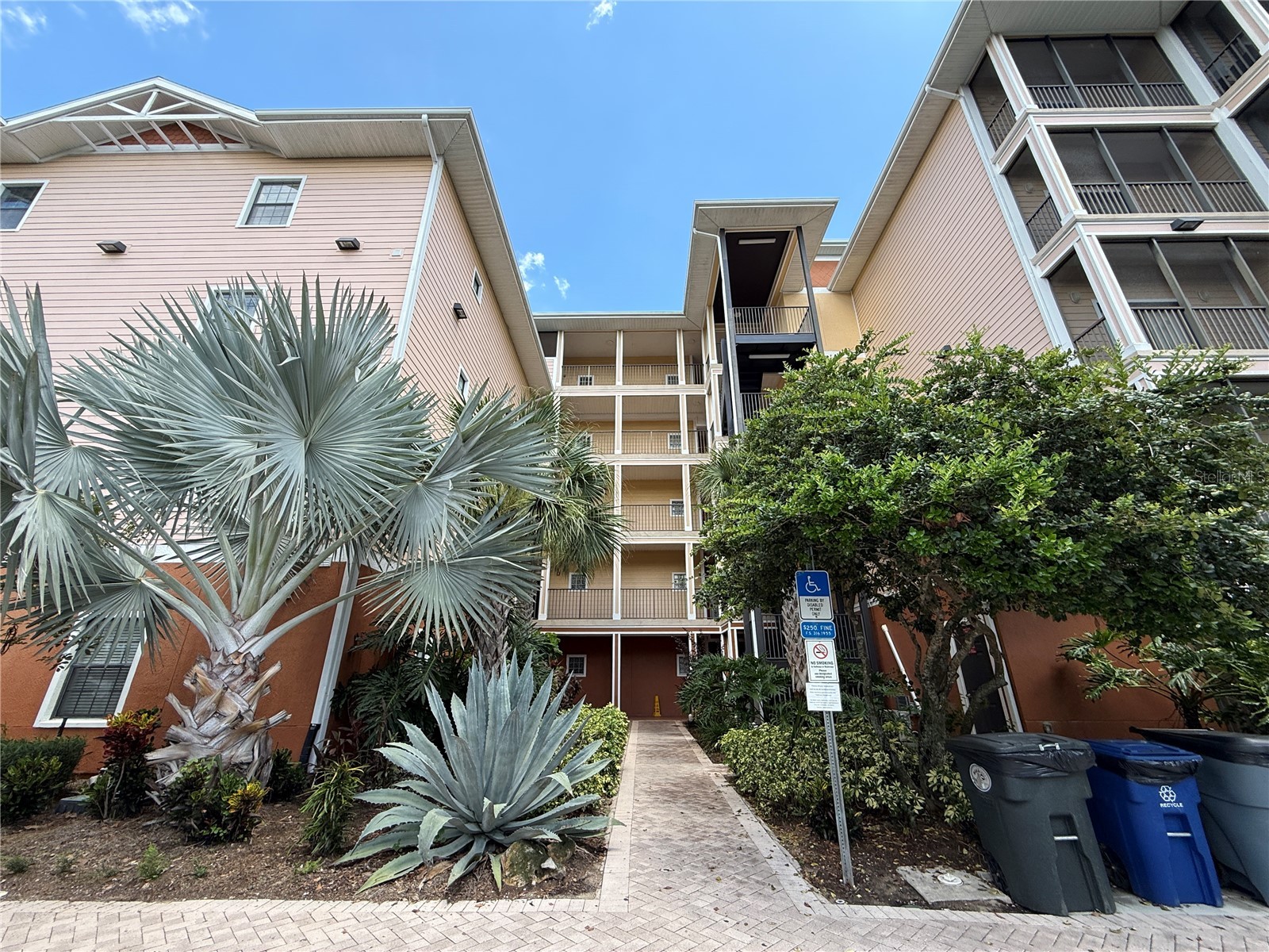3060 Pirates Retreat Court #102 Kissimmee FL 34747 TB8524632 image1