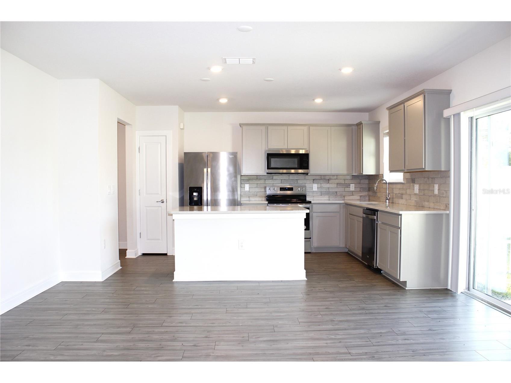 30600 Thunderbird Drive Wesley Chapel FL 33545 TB8510189 image14