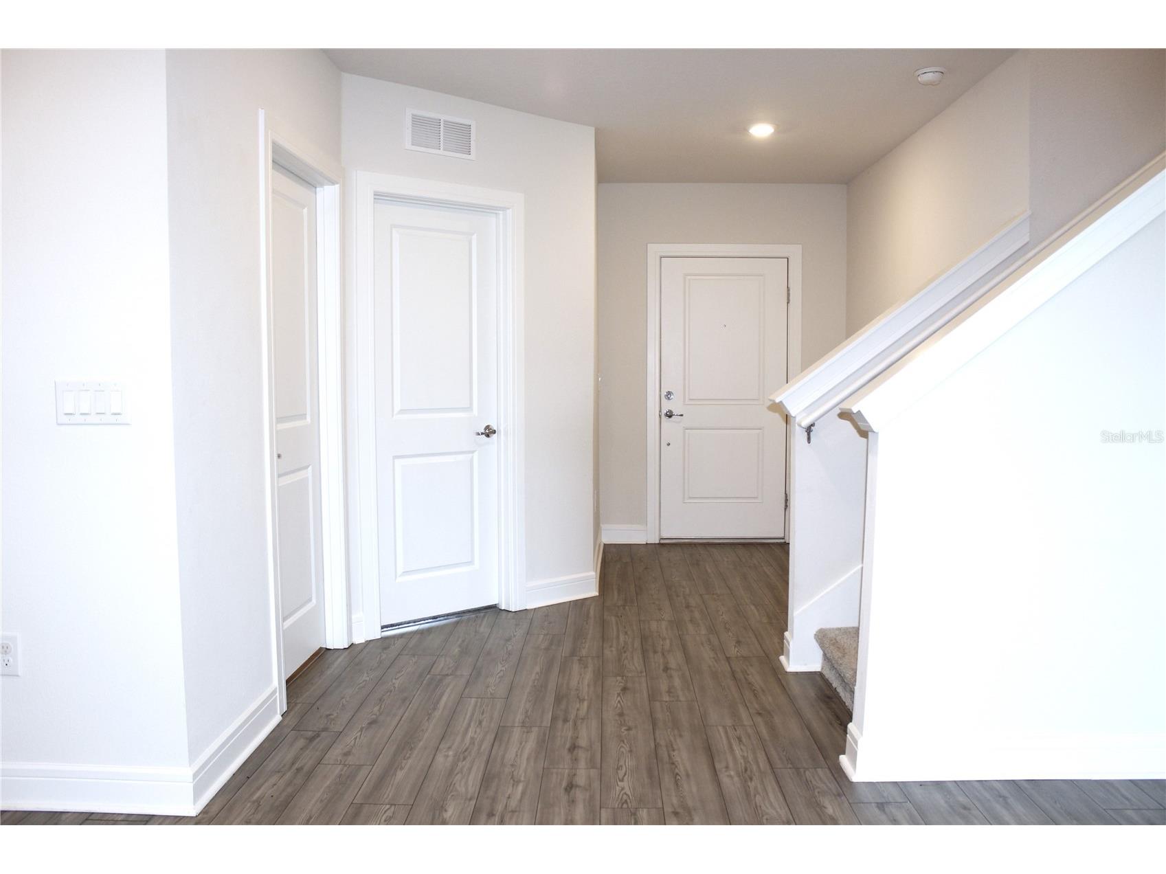 30600 Thunderbird Drive Wesley Chapel FL 33545 TB8510189 image25