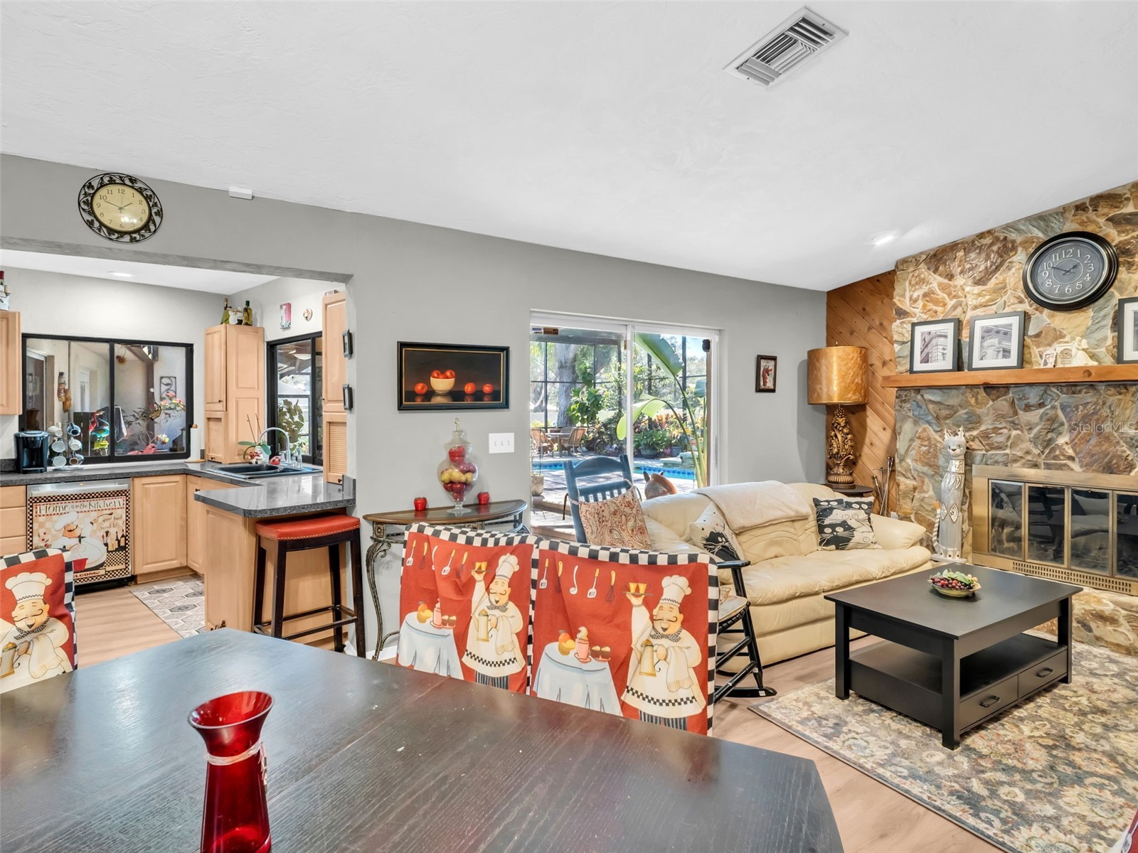 3061 Alt 19 Palm Harbor FL 34683 TB8480125 image17