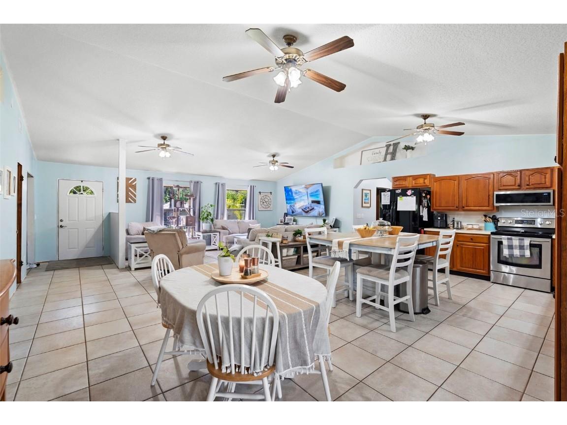 3061 Pinelock Drive Deland FL 32724 V4944337 image7