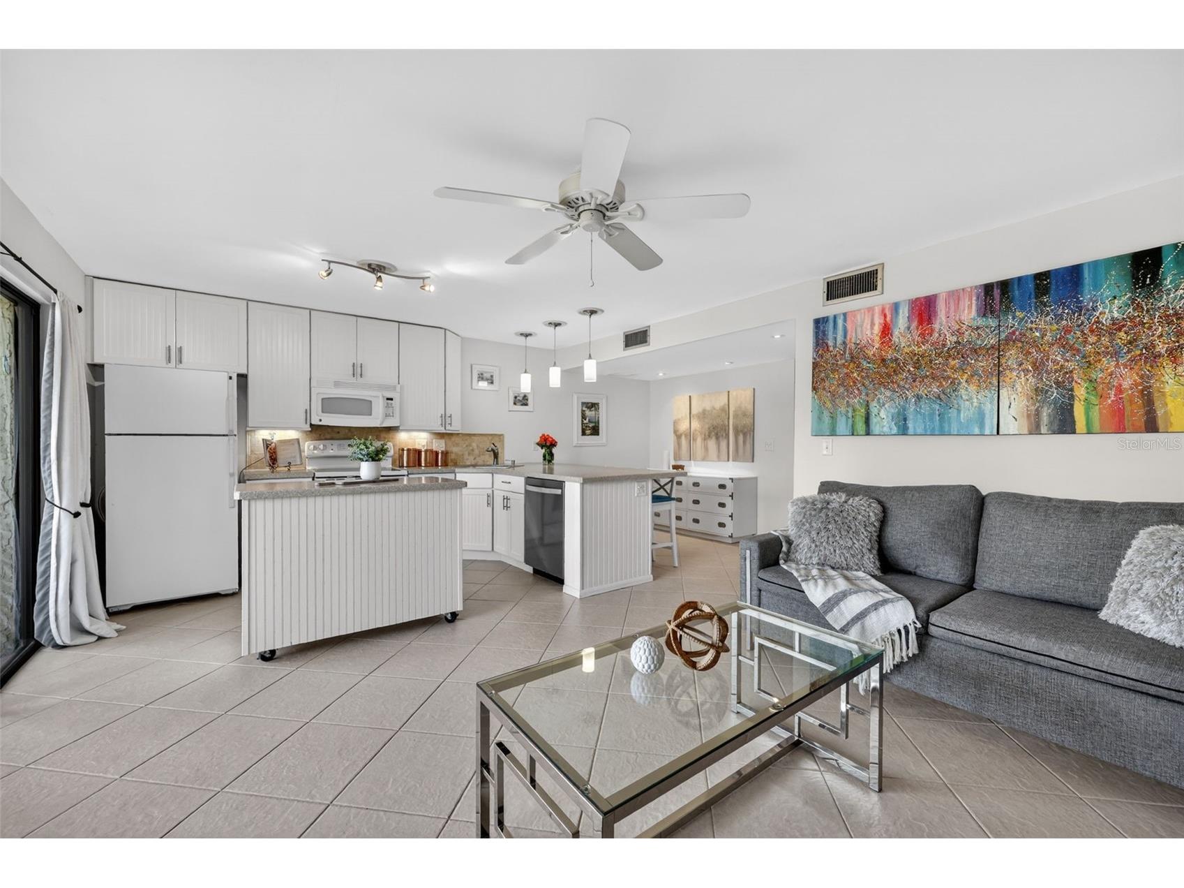 3061 Quail Hollow # 35 Sarasota FL 34235 A4690473 image7