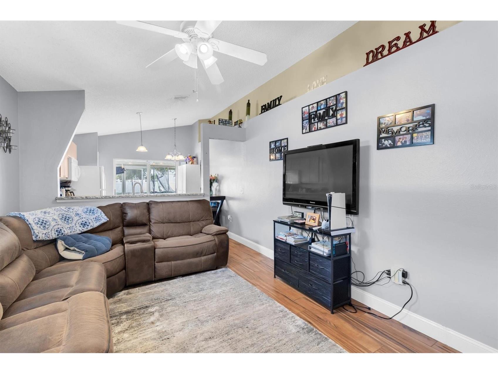 30610 Double Drive Wesley Chapel FL 33545 TB8508098 image3