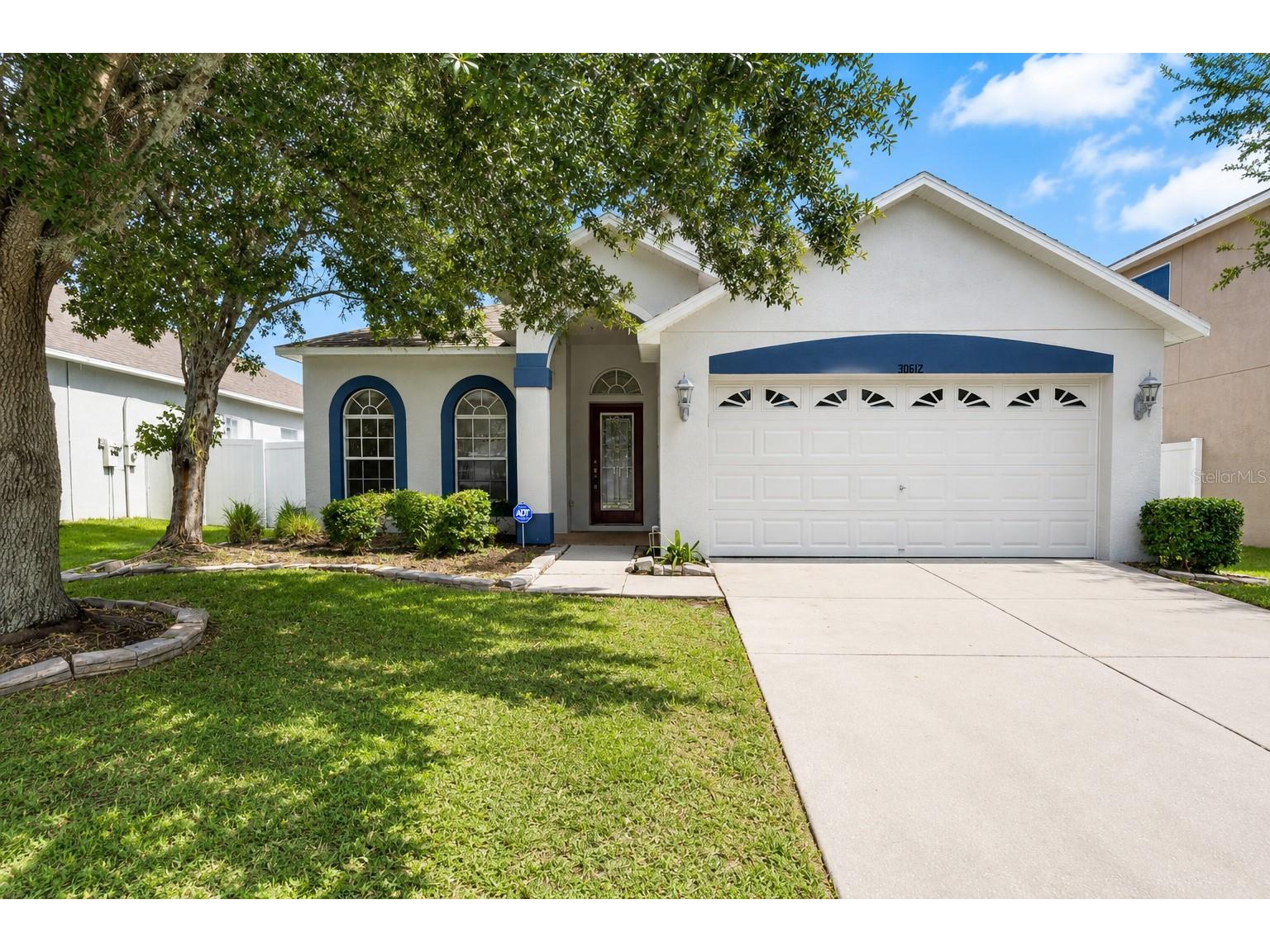 30612 Palmerston Place Wesley Chapel FL 33545 O6417566 image1