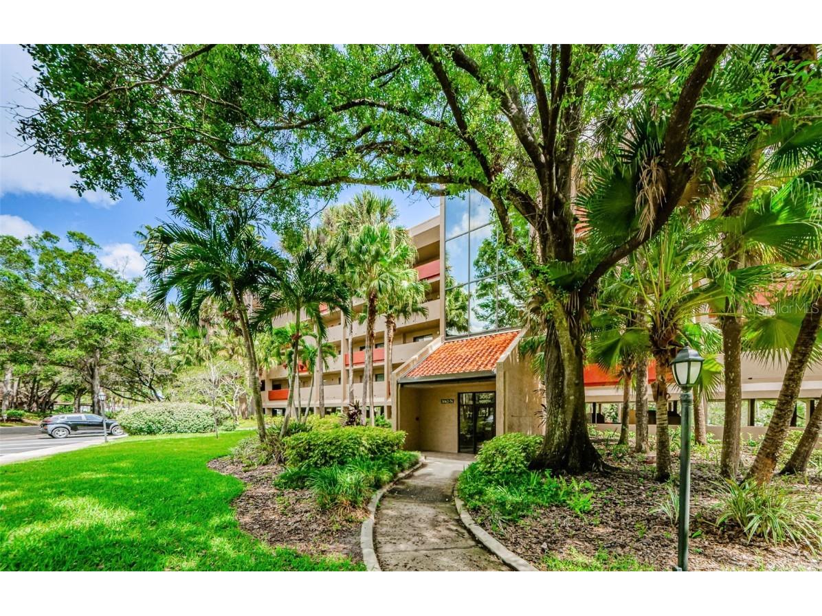 3062 Eastland Boulevard #405 Clearwater FL 33761 U8195931 image1