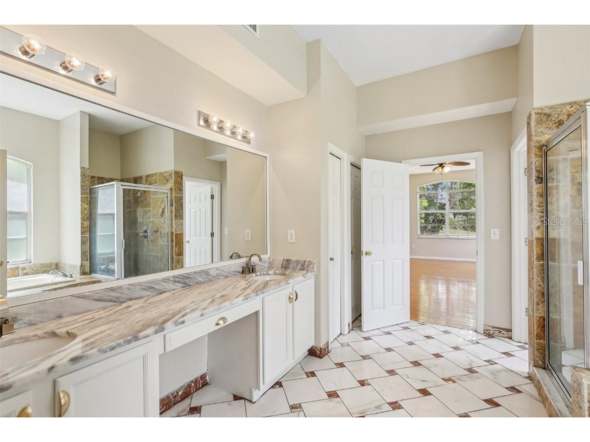 3062 Sutton Woods Drive Plant City FL 33566 TB8392934 image20