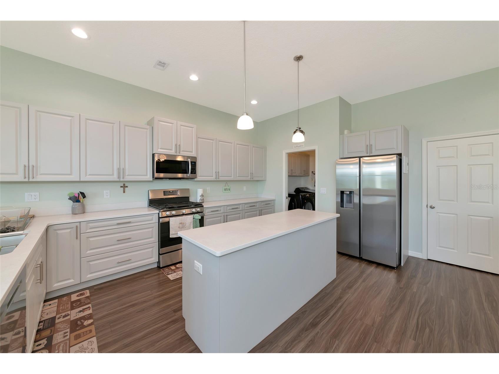 30620 Betts Road Myakka City FL 34251 A4698479 image11