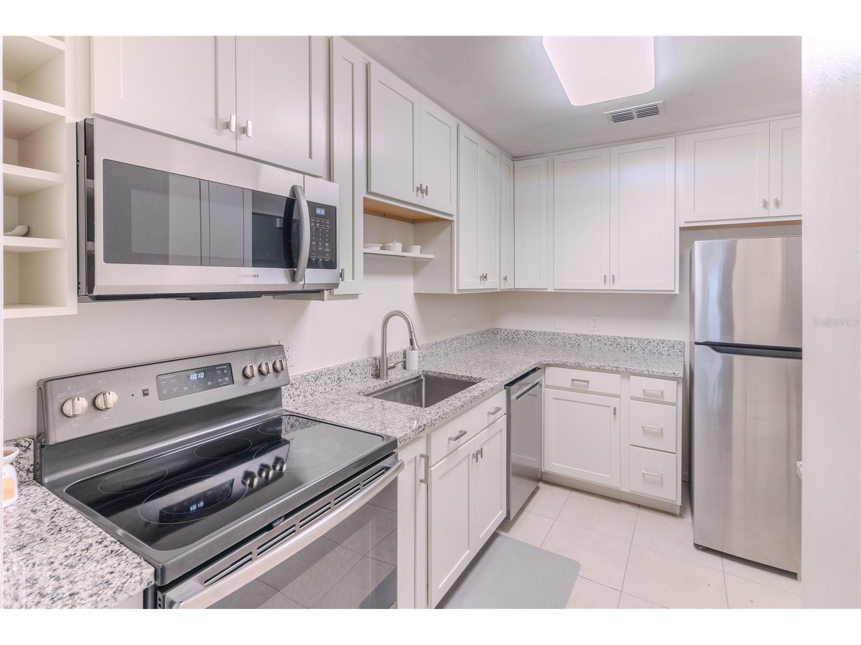 3063 NW 28th Circle Gainesville FL 32605 GC541573 image3